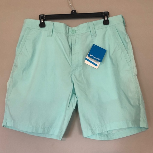 Men’s mint green/blue Columbia shorts - Picture 2 of 3